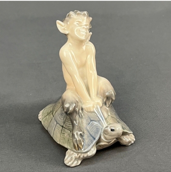 Royal Copenhagen Denmark Porcelain Faun on Tortoise #858; Mint condition - Picture 3 of 13
